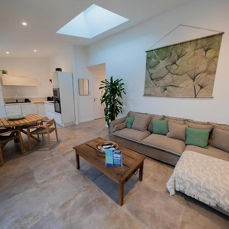 La Maison Du Port Apt Marsa Марсилан Екстериор снимка