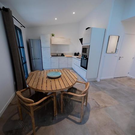 La Maison Du Port Apt Marsa Марсилан Екстериор снимка