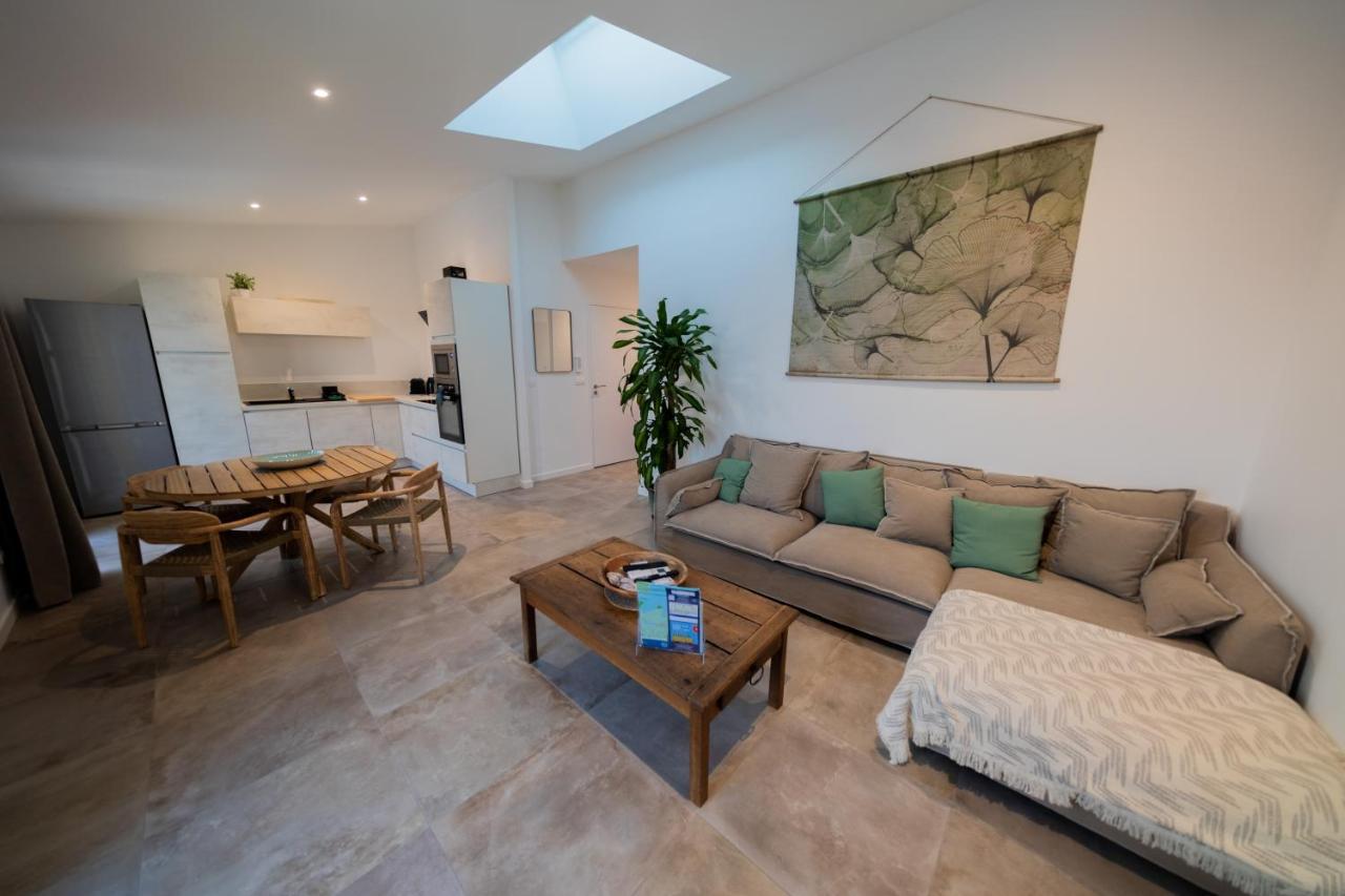 La Maison Du Port Apt Marsa Марсилан Екстериор снимка